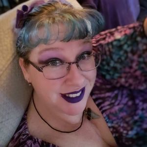 Meet your Posher, Shelly